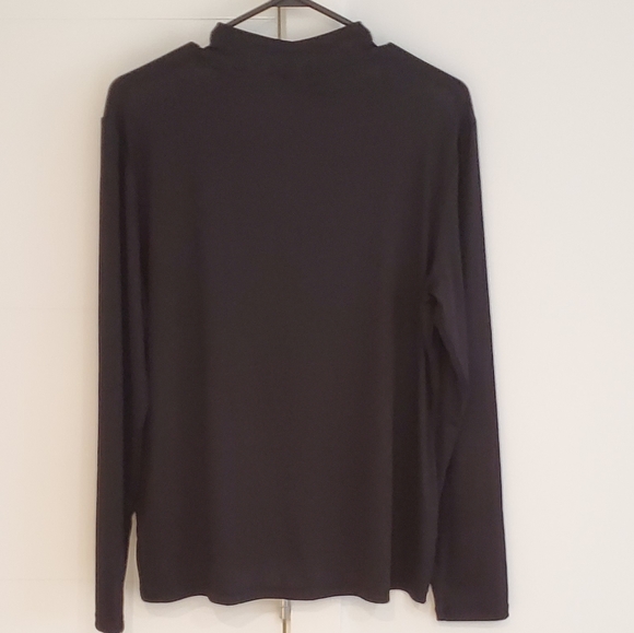 Sexy black top with strap collar - Picture 3 of 7